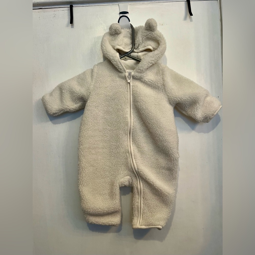 3-6 months Baby Gap Bunting One-piece